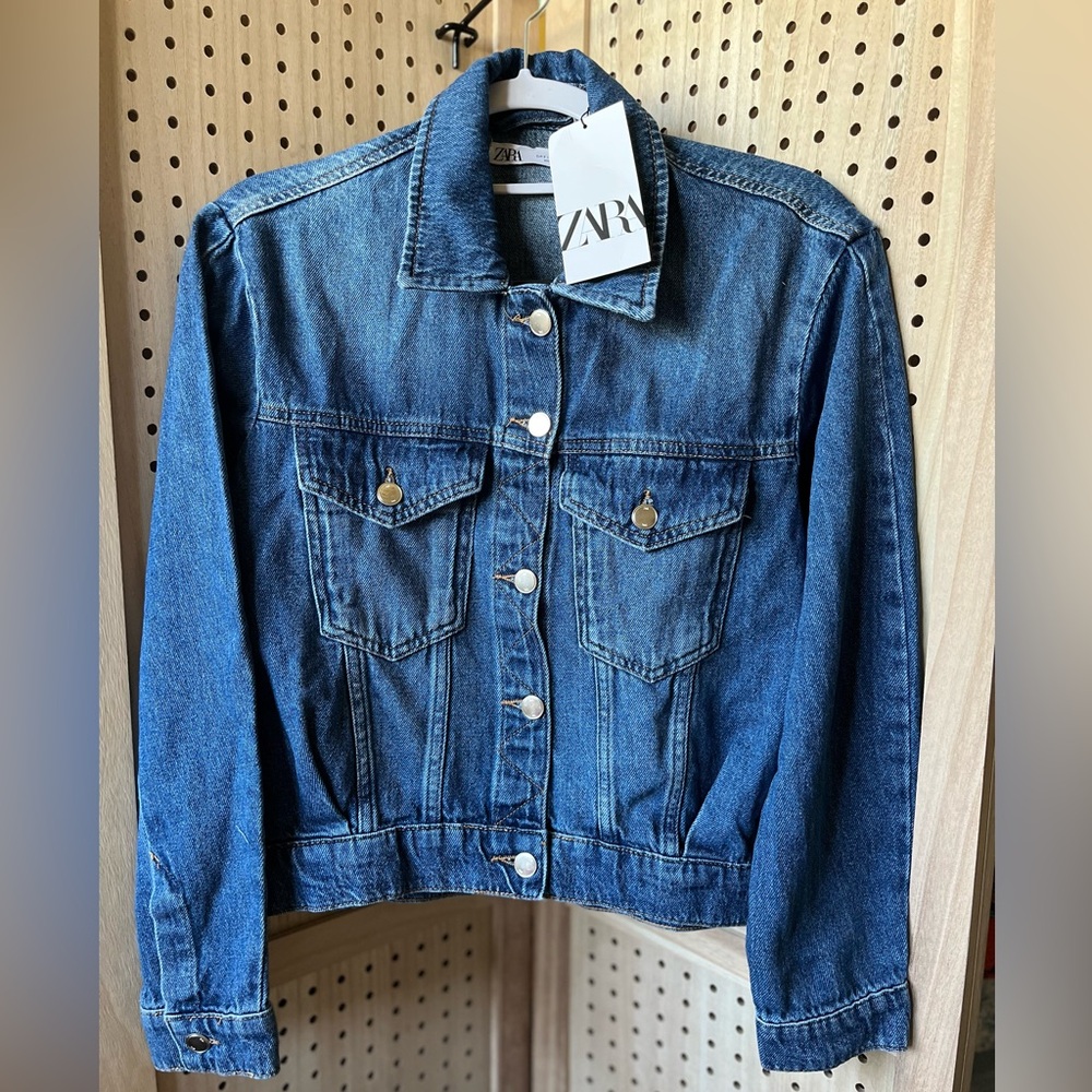 Zara ~ Stretch Jean Jacket - Picture 8 of 9